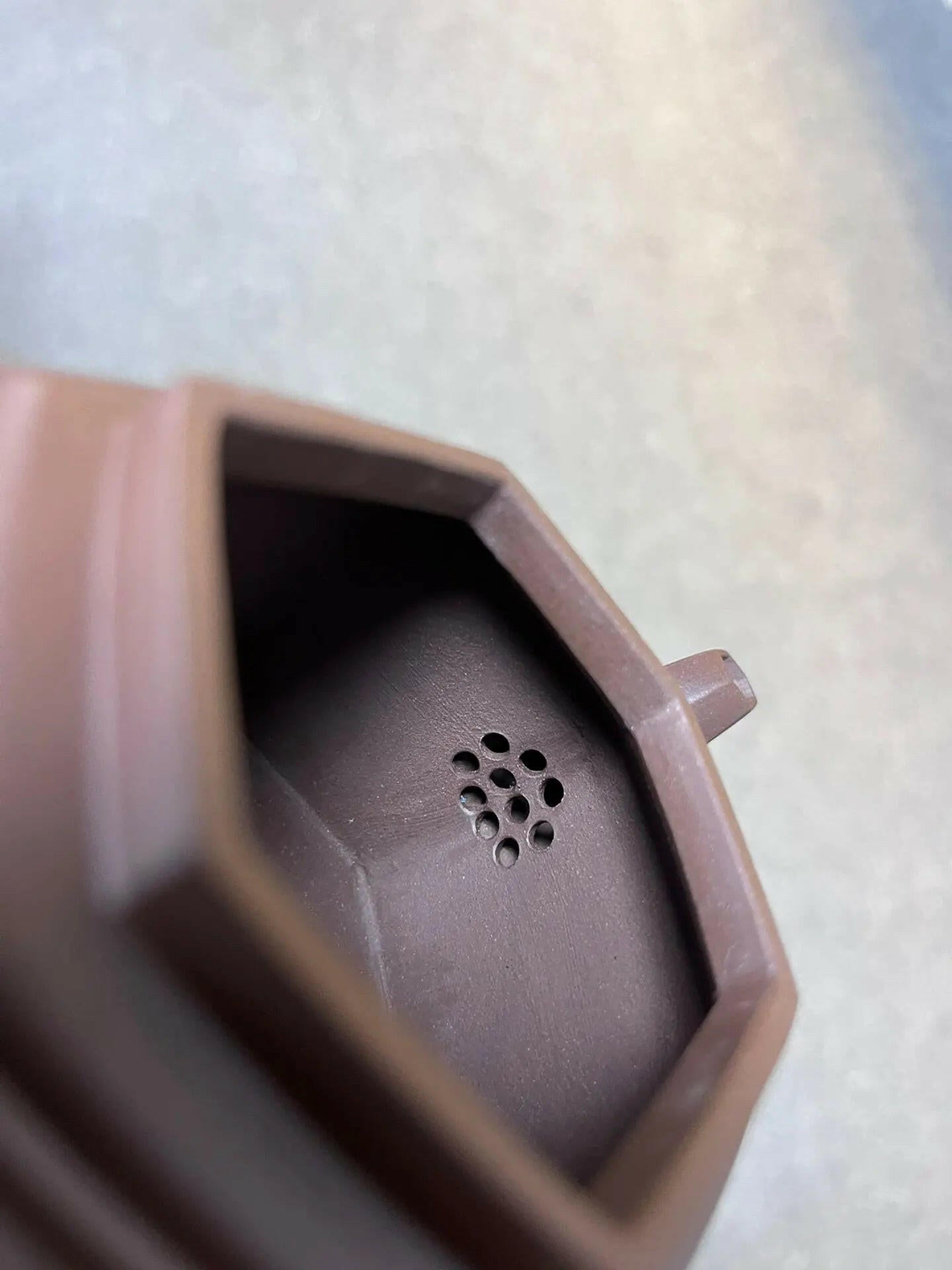 Ling Hua Liu Fang 230cc - Yixing Handmade Teapot - zycs_China