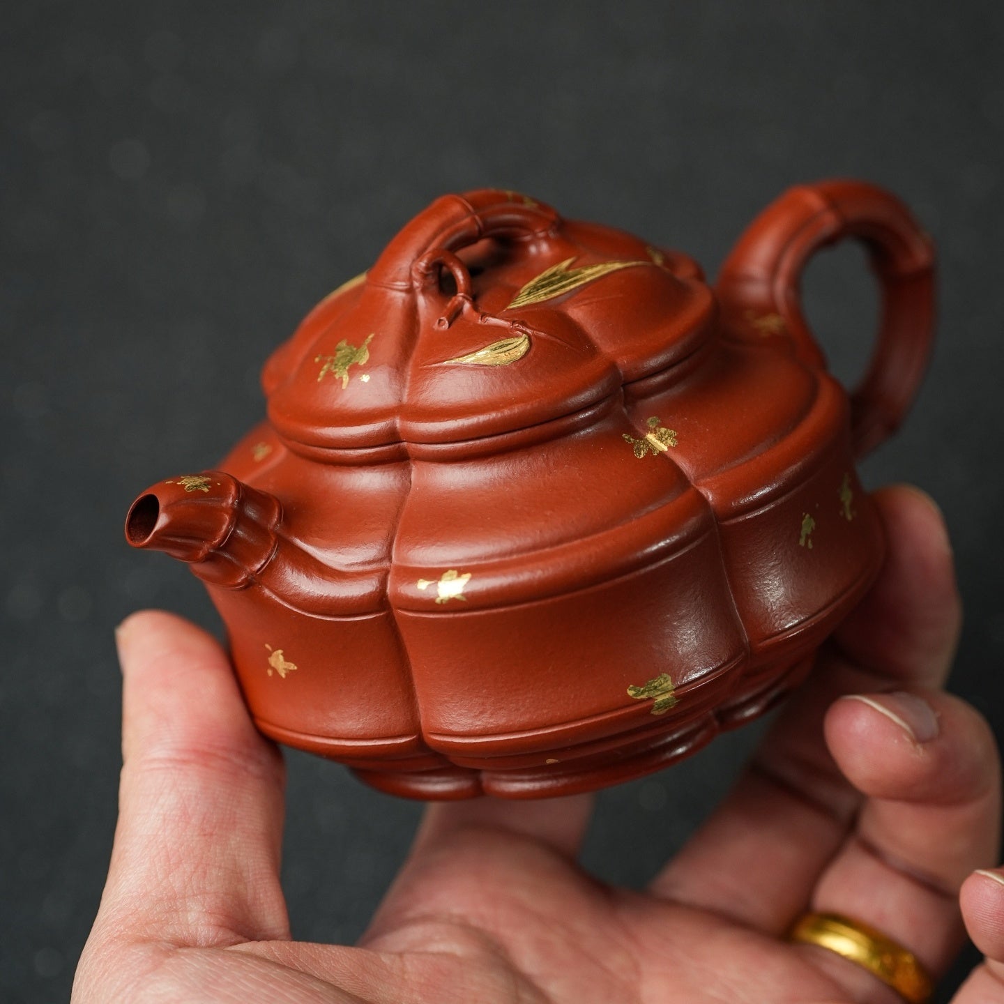 Liu Ban Zhu Gu 170cc - Yixing Handmade Teapot - zycs_China