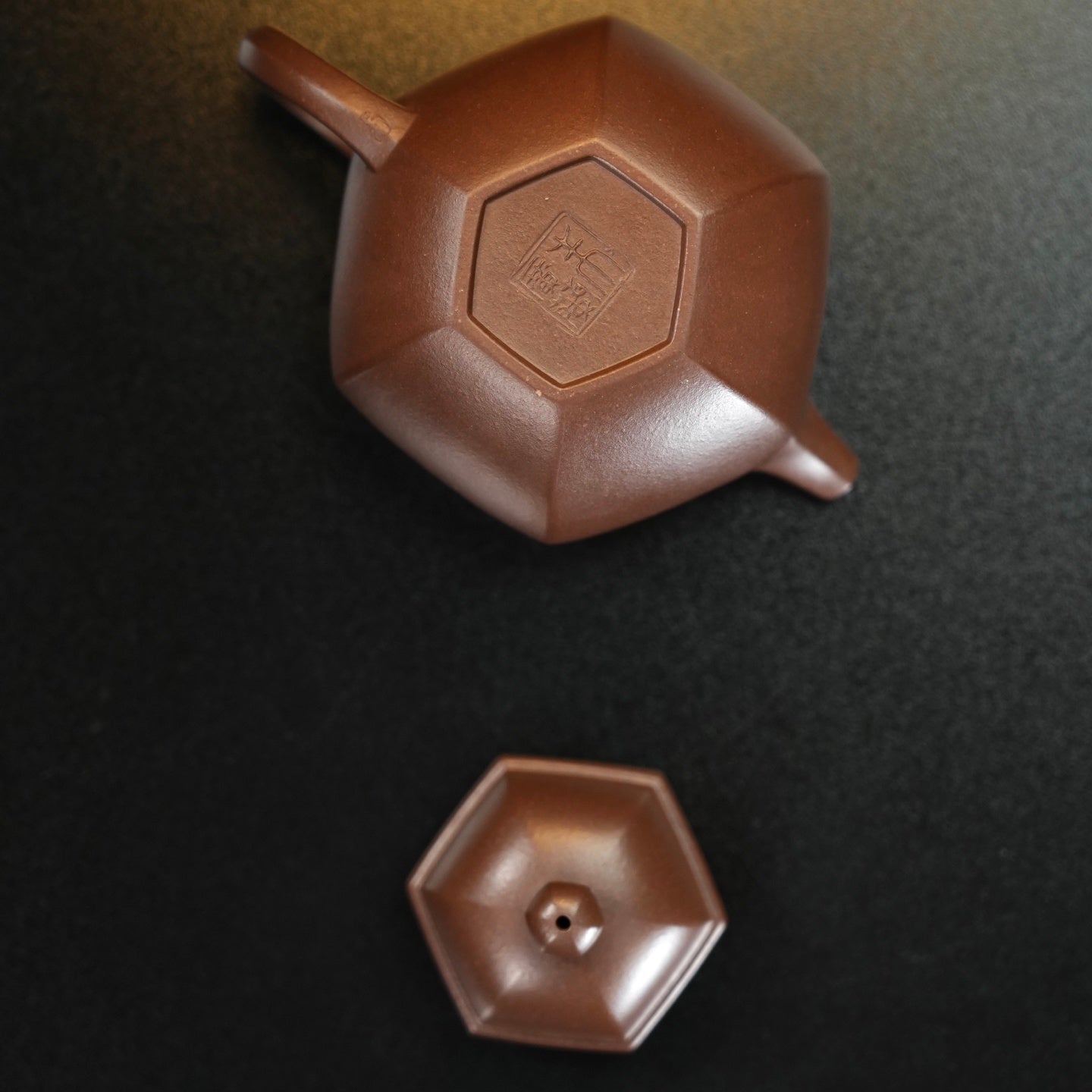 Liu Fang Duo Qiu 160cc - Yixing Handmade Teapot - zycs_China