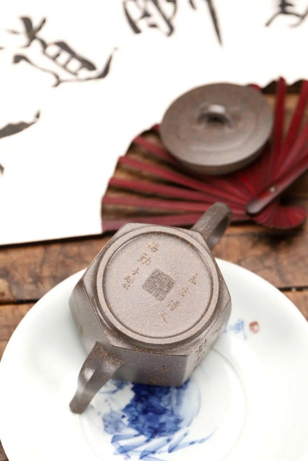 Liu Fang Gong Deng 290cc - Yixing Handmade Teapot - zycs_China