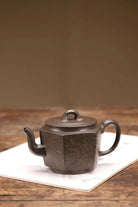 Liu Fang Gong Deng 290cc - Yixing Handmade Teapot - zycs_China