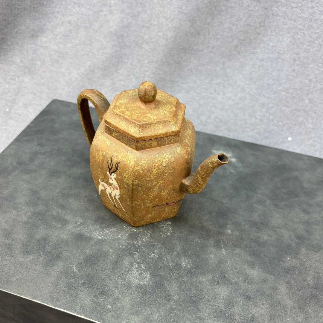 Liu Fang Gong Deng 350cc - Yixing Handmade Teapot - zycs_China