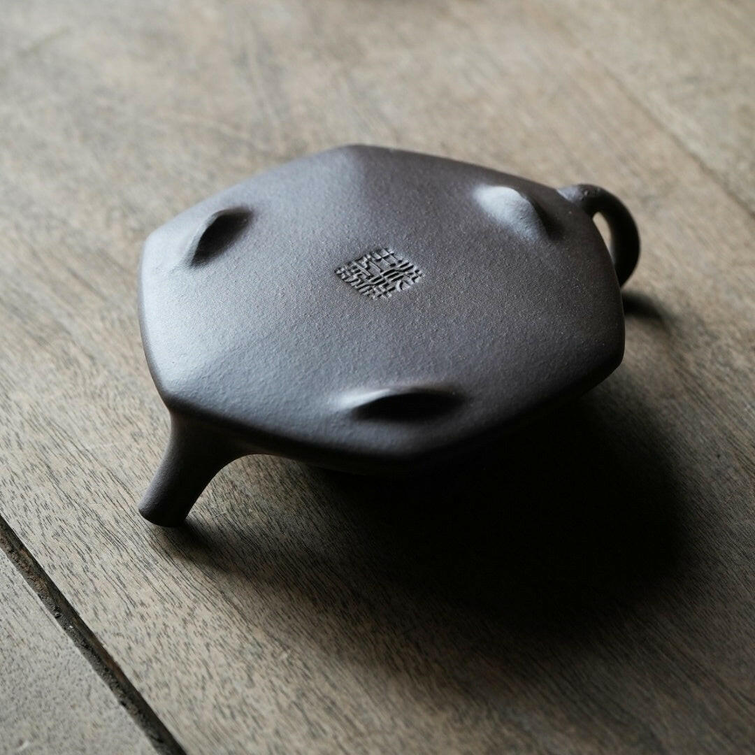 Liu Fang He Piao 100cc - Yixing Handmade Teapot - zycs_China