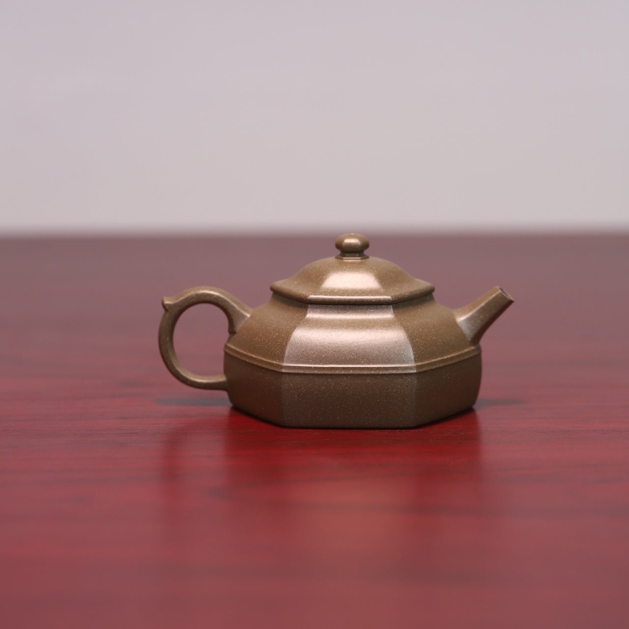 Liu Fang Li Mao 150cc - Yixing Handmade Teapot - zycs_China