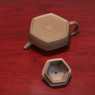 Liu Fang Li Mao 150cc - Yixing Handmade Teapot - zycs_China