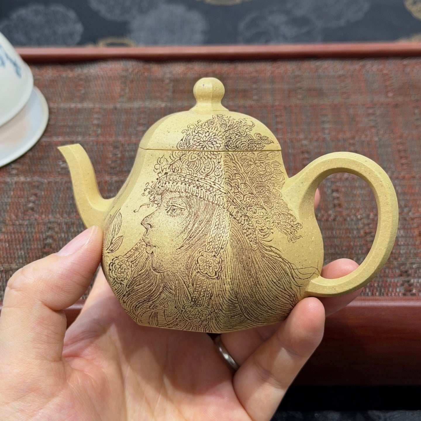 Liu Fang Li Xing 160cc - Yixing Handmade Teapot - zycs_China