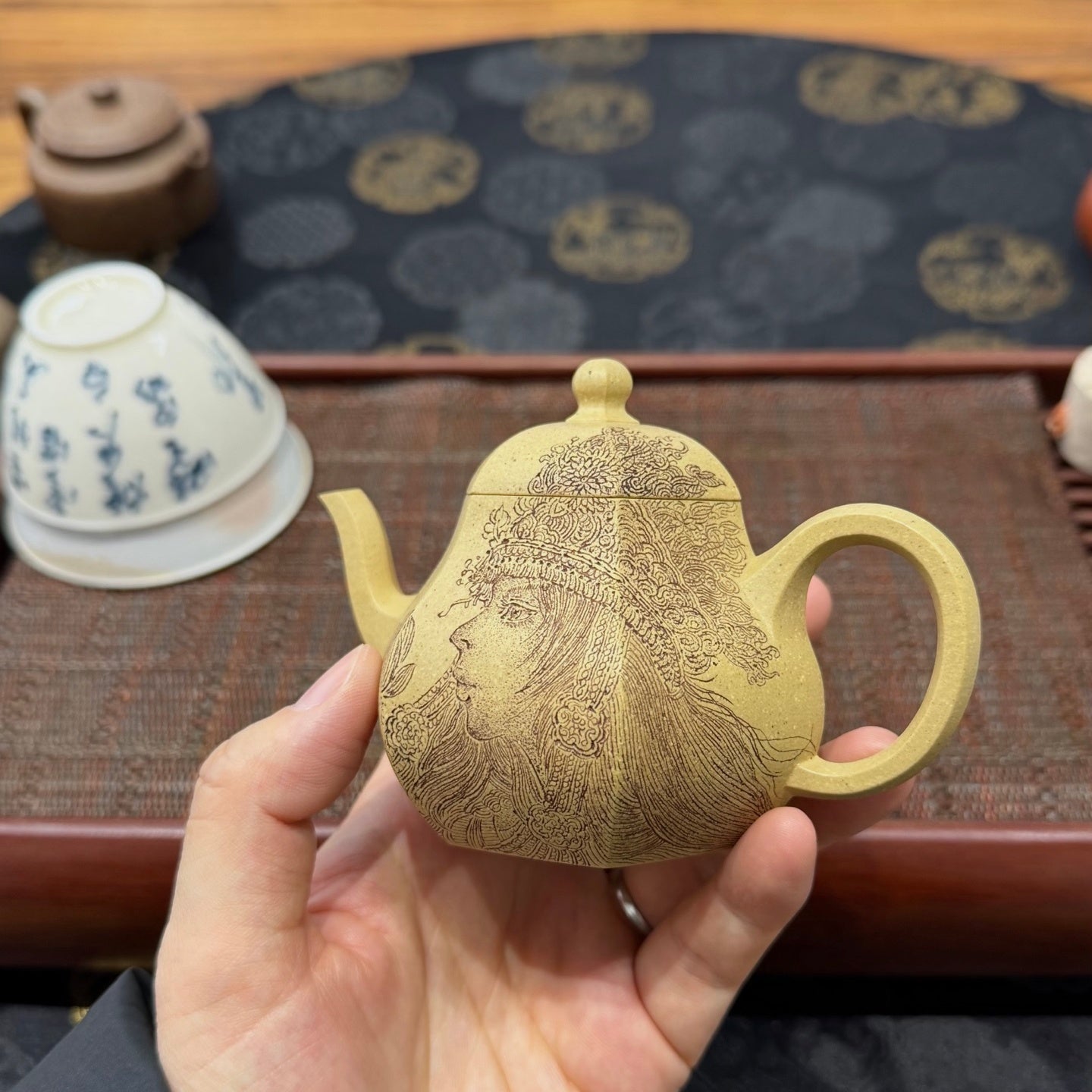 Liu Fang Li Xing 160cc - Yixing Handmade Teapot - zycs_China