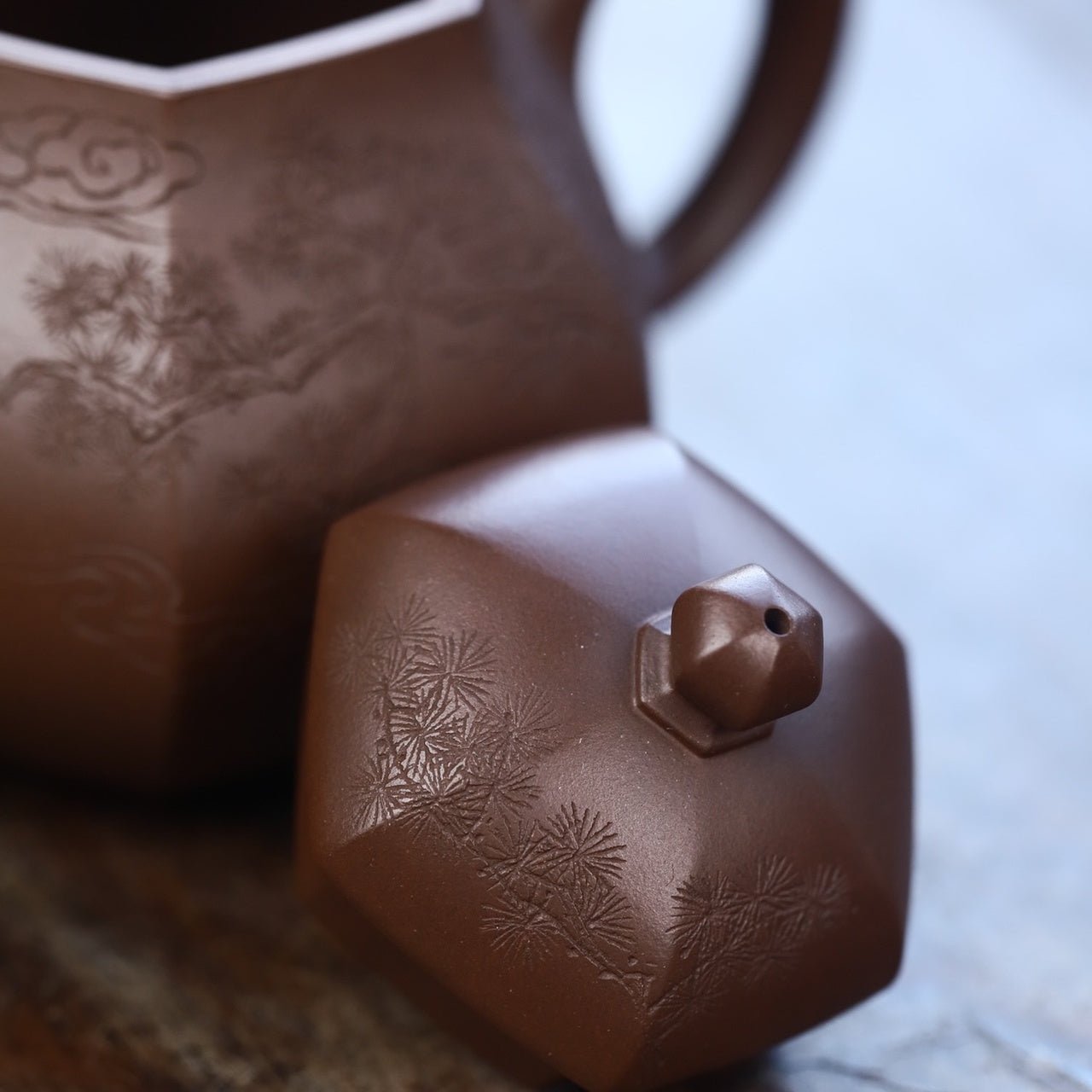 Liu Fang Li Xing 200cc - Yixing Handmade Teapot - zycs_China