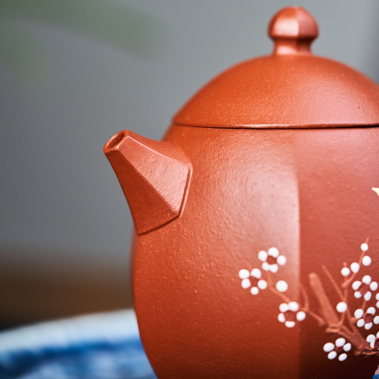 Liu Fang Long Dan 200cc - Yixing Handmade Teapot - zycs_China
