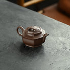 Liu Fang Niu Gai 200cc - Yixing Handmade Teapot - zycs_China