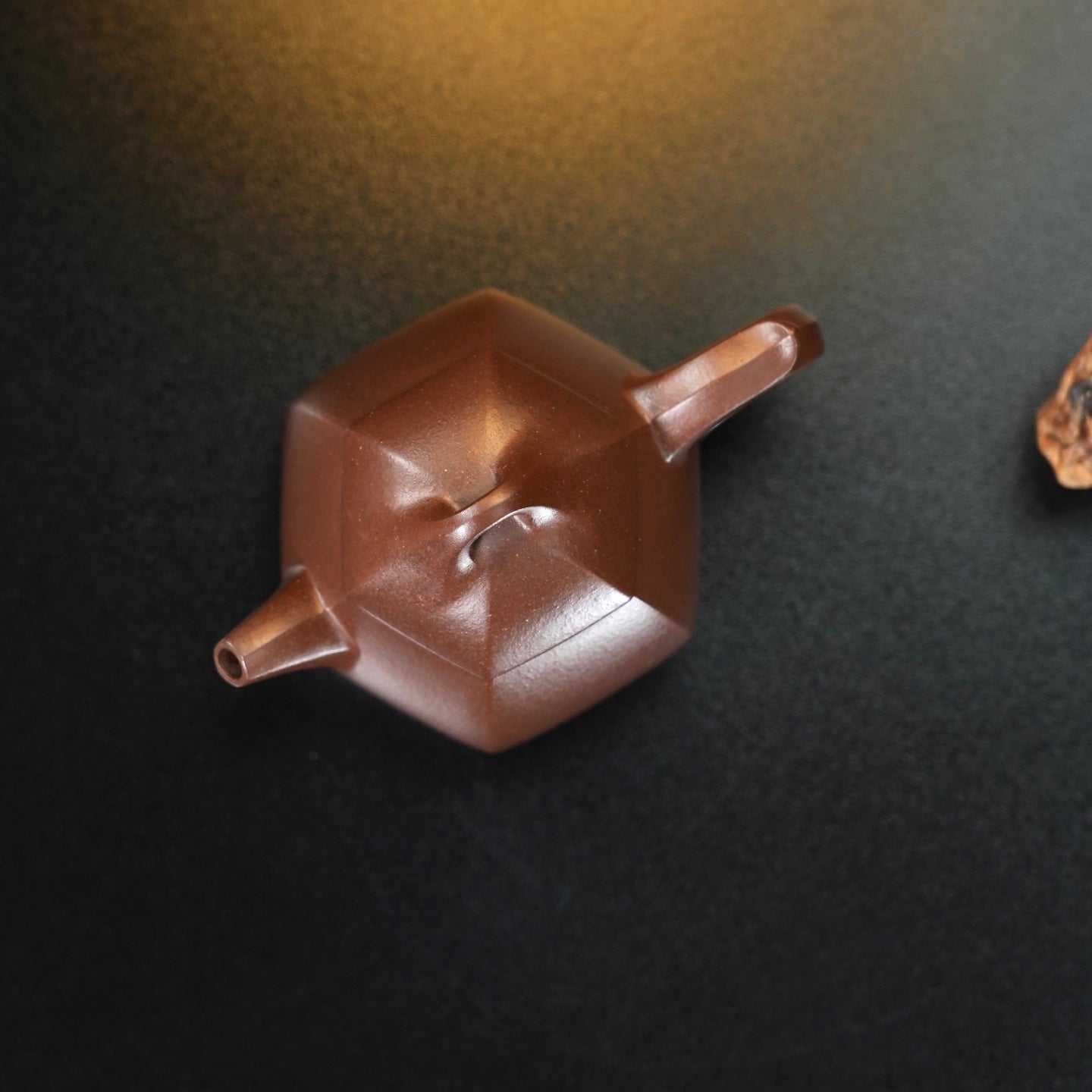 Liu Fang Qin Quan 170cc - Yixing Handmade Teapot - zycs_China