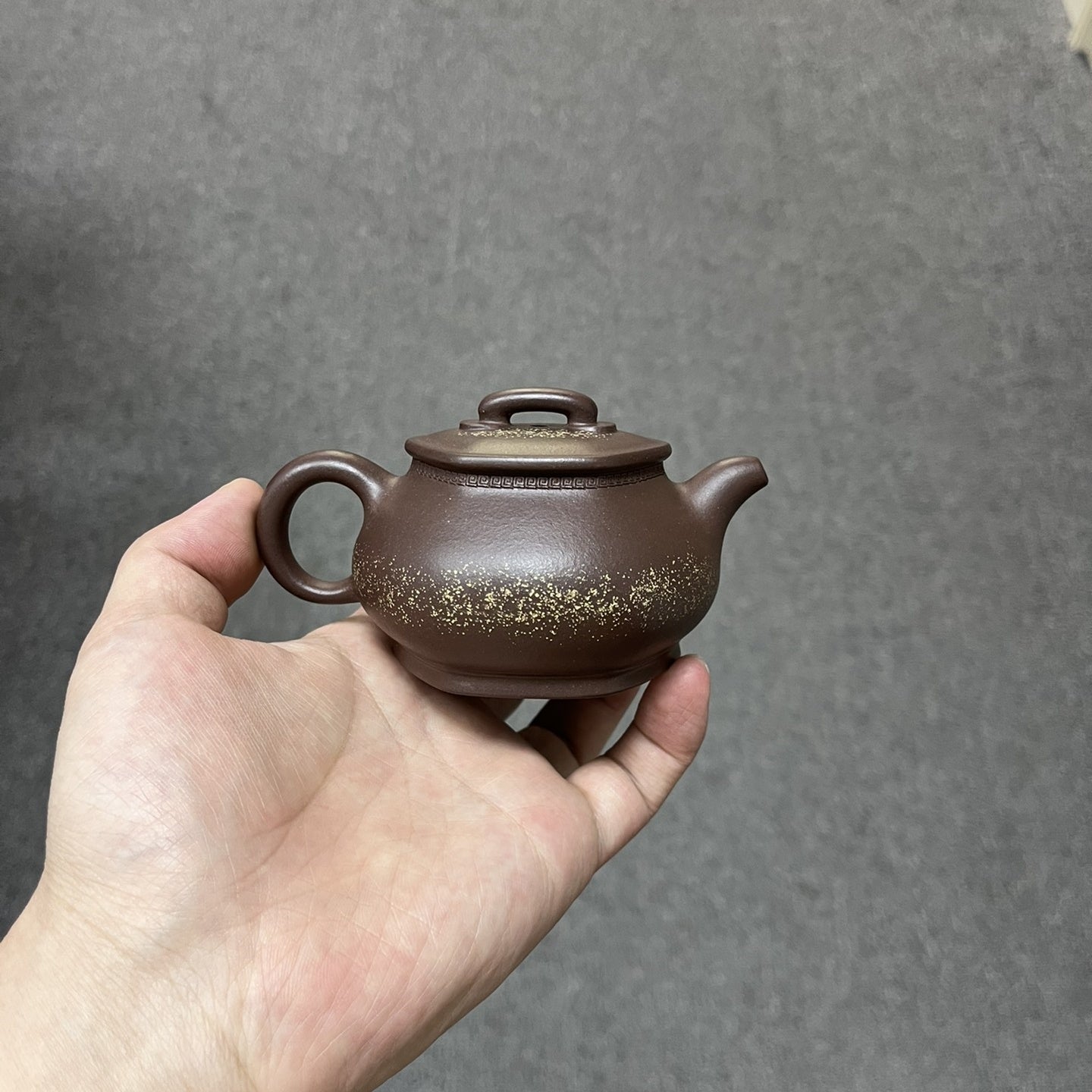 Liu Fang Ru Xiang 180cc - Yixing Handmade Teapot - zycs_China