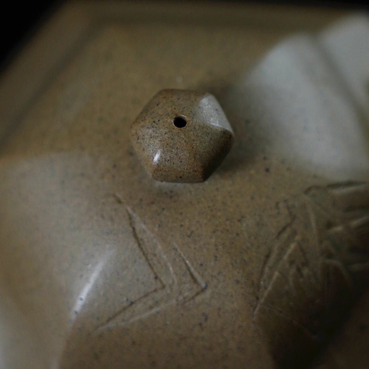 Liu Fang Wen Dan 200cc - Yixing Handmade Teapot - zycs_China