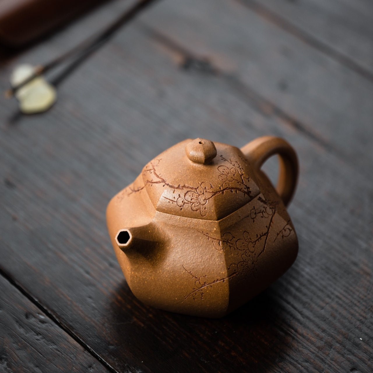 Liu Fang Wen Dan 200cc - Yixing Handmade Teapot - zycs_China
