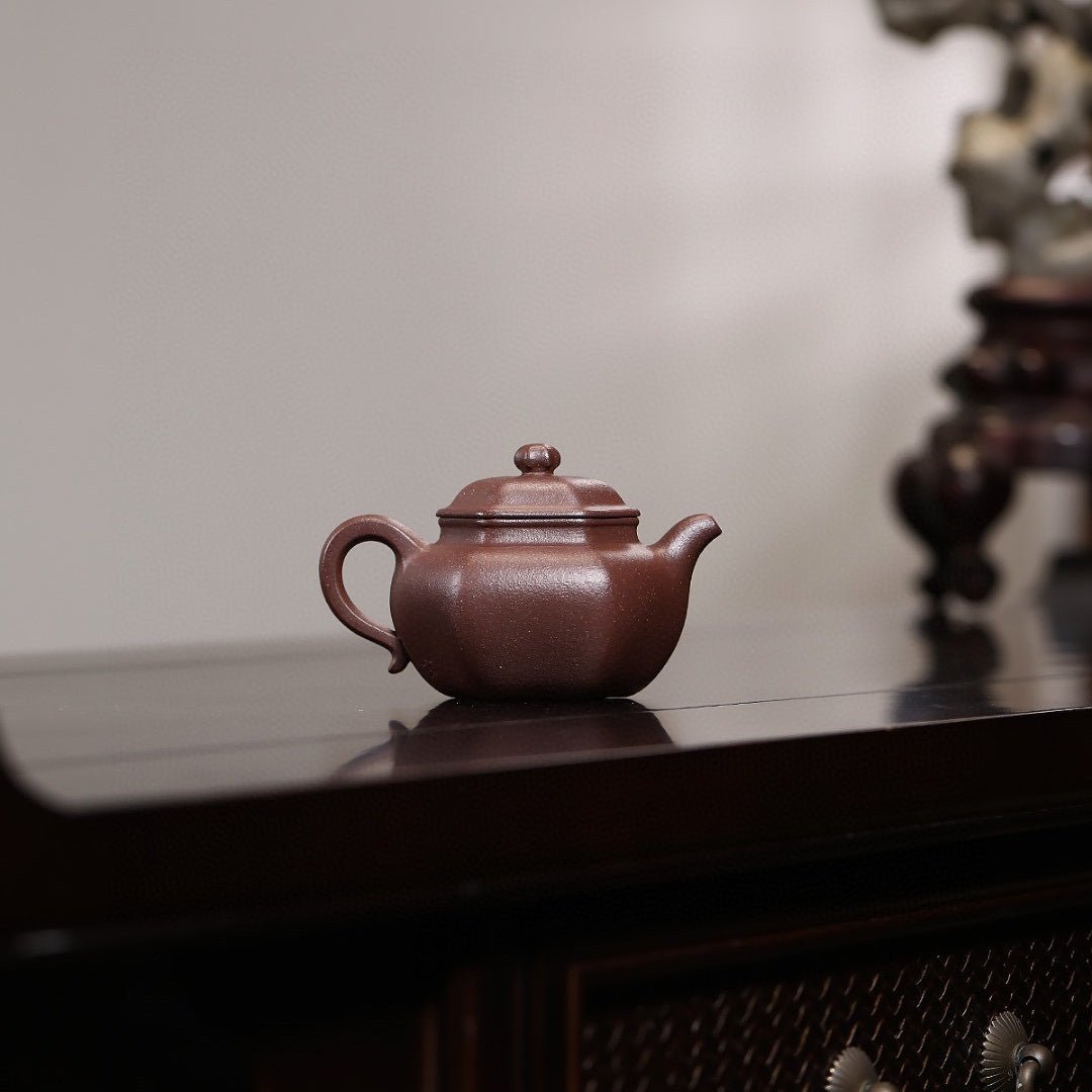Liu Jiao Lian Zi 120cc - Yixing Handmade Teapot - zycs_China
