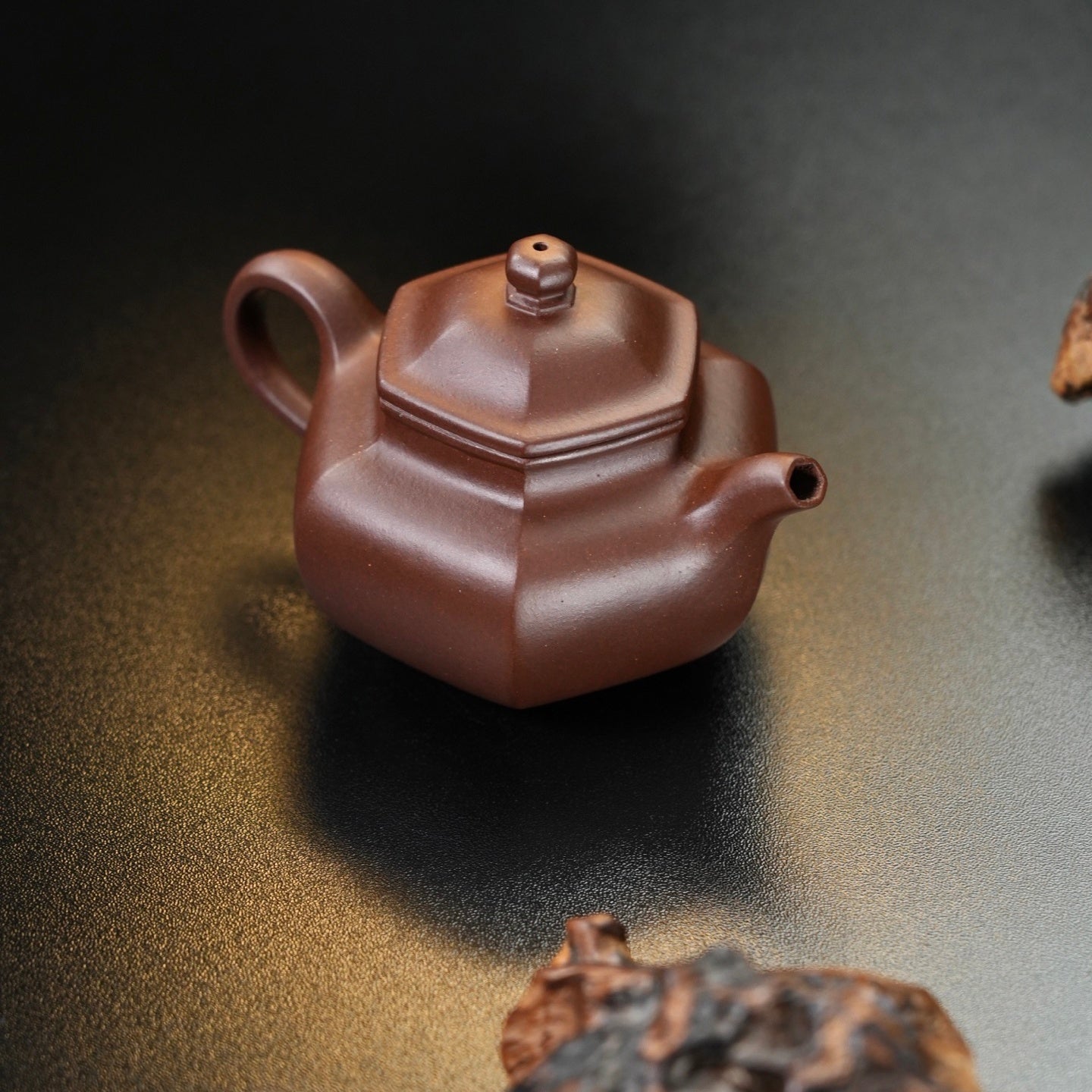 Liu Jiao Lian Zi 150cc - Yixing Handmade Teapot - zycs_China