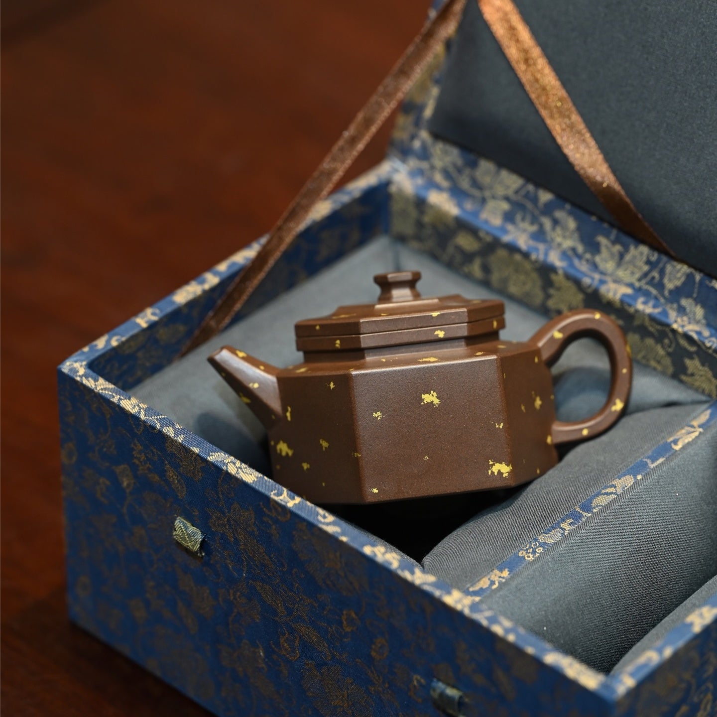 Liu Leng 150cc - Yixing Handmade Teapot - zycs_China