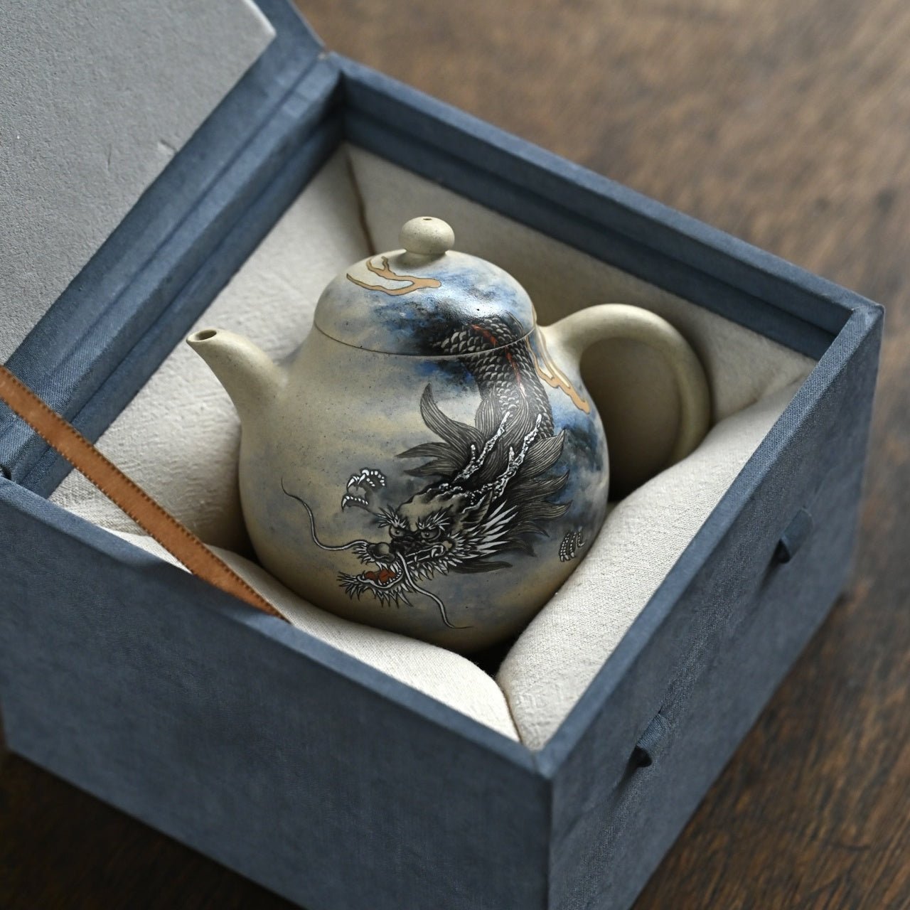 Long Dan 220cc - Yixing Handmade Teapot - zycs_China