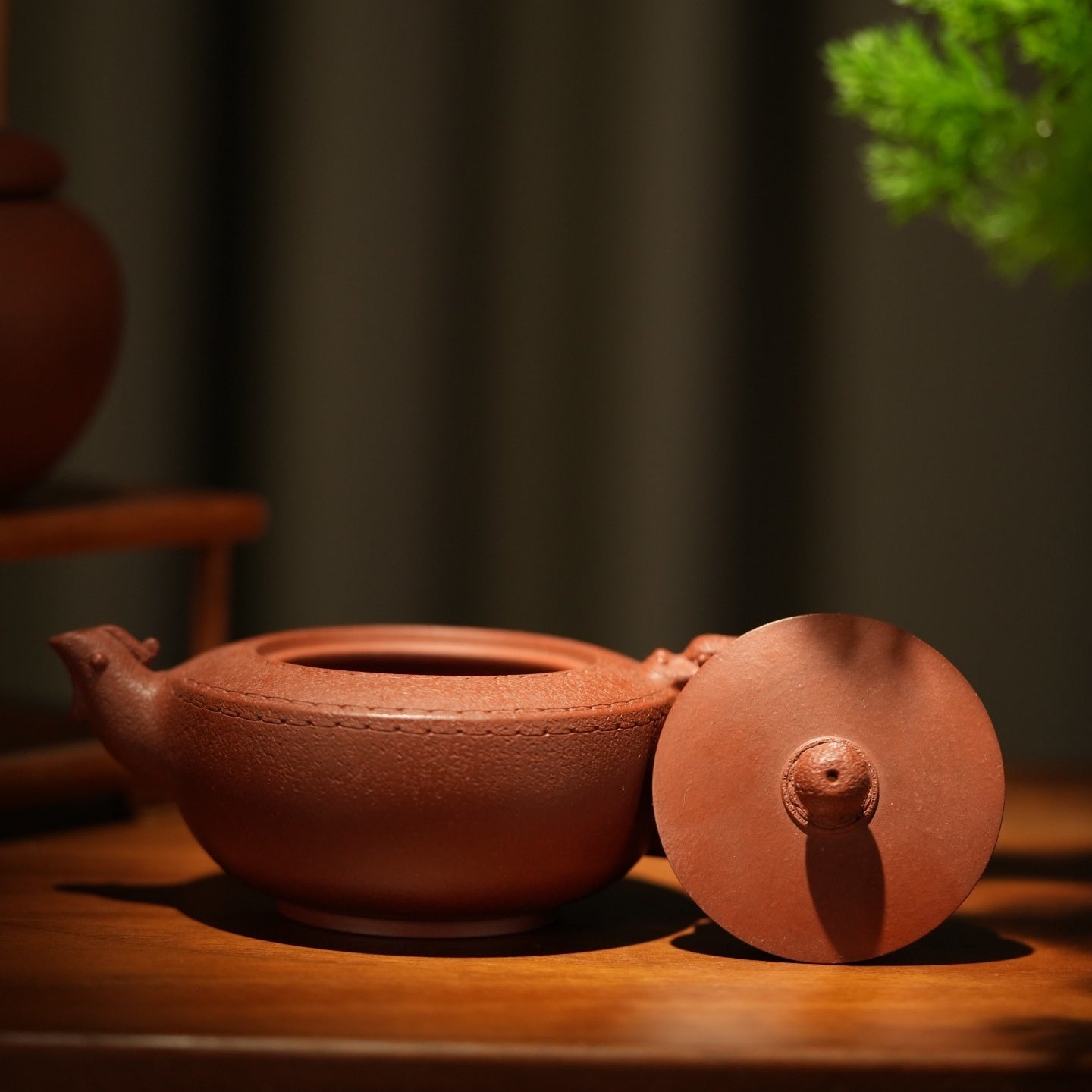 Long Feng Cheng Xiang 220cc - Yixing Handmade Teapot 江苏宜兴