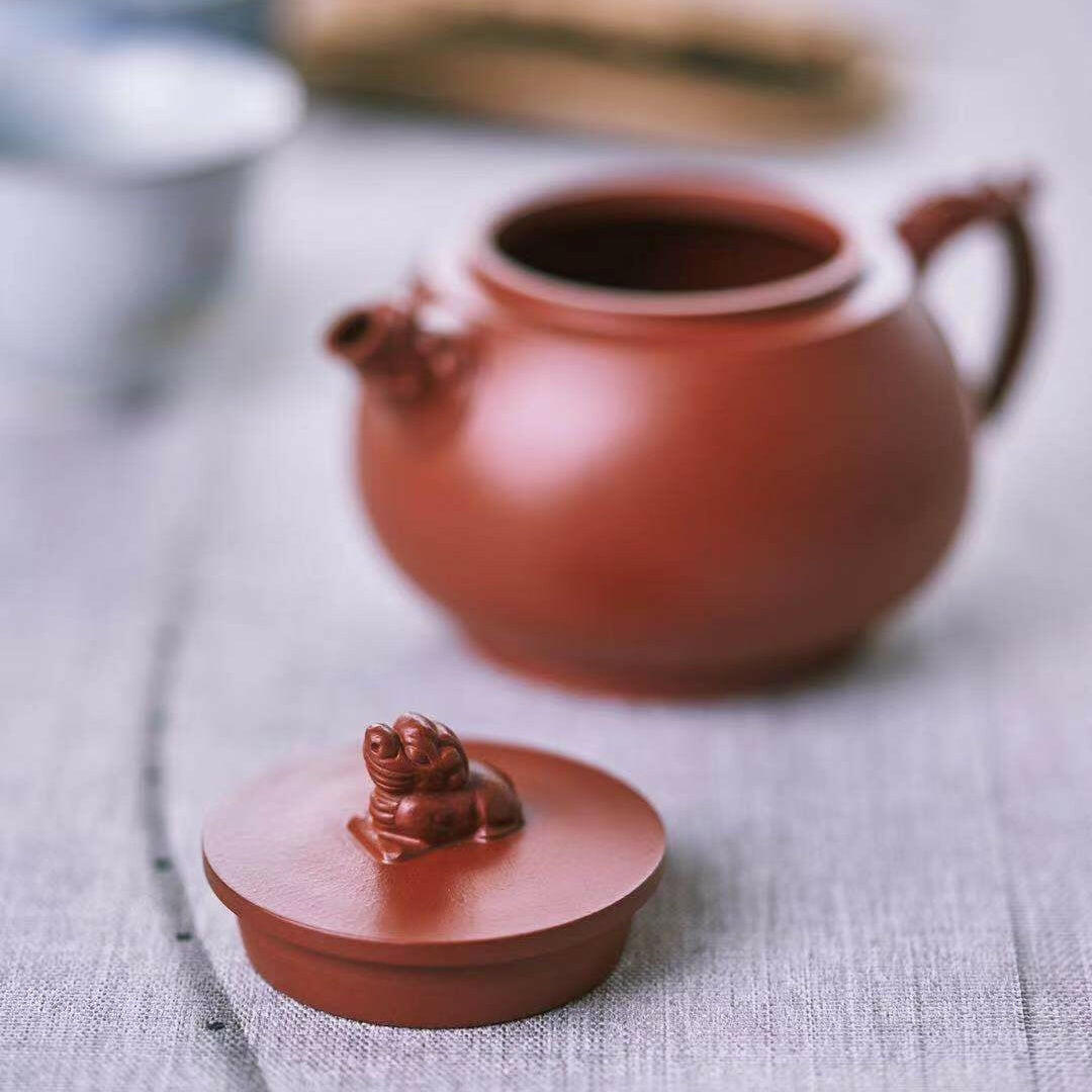 Long Yun Pi Xiu 190cc - Yixing Handmade Teapot - zycs_China
