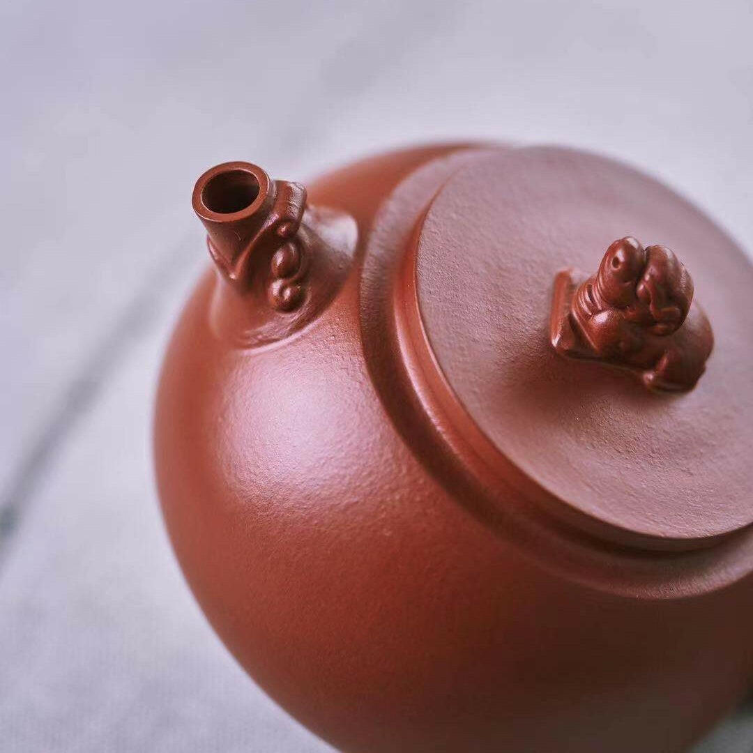 Long Yun Pi Xiu 190cc - Yixing Handmade Teapot - zycs_China