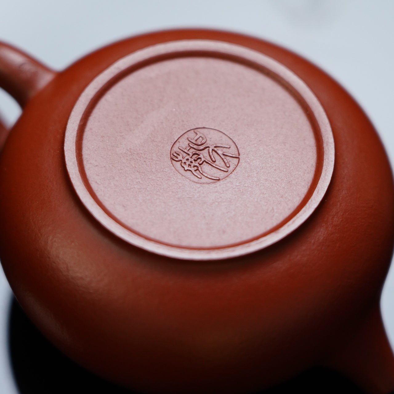 Long Zhu Yu Ru 150cc - Yixing Handmade Teapot - zycs_China