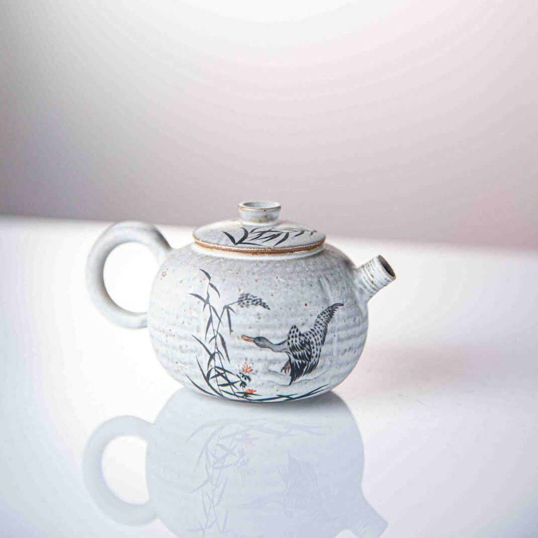 Lu Yan Nan Gua - Jing De Zhen Porcelain Teapot - zycs_China