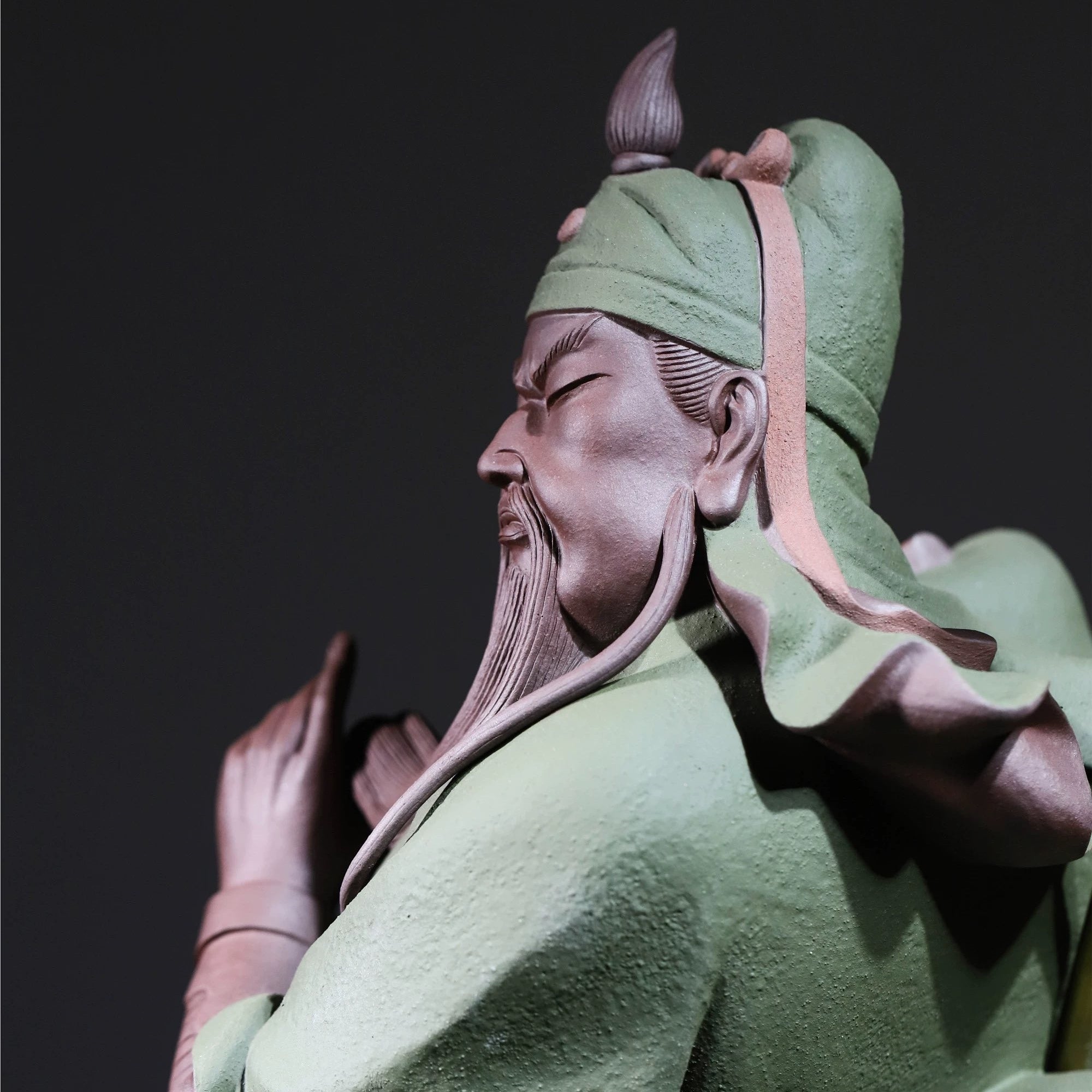 Lv Pao Guan Gong - Zisha Sculpture - zycs_China