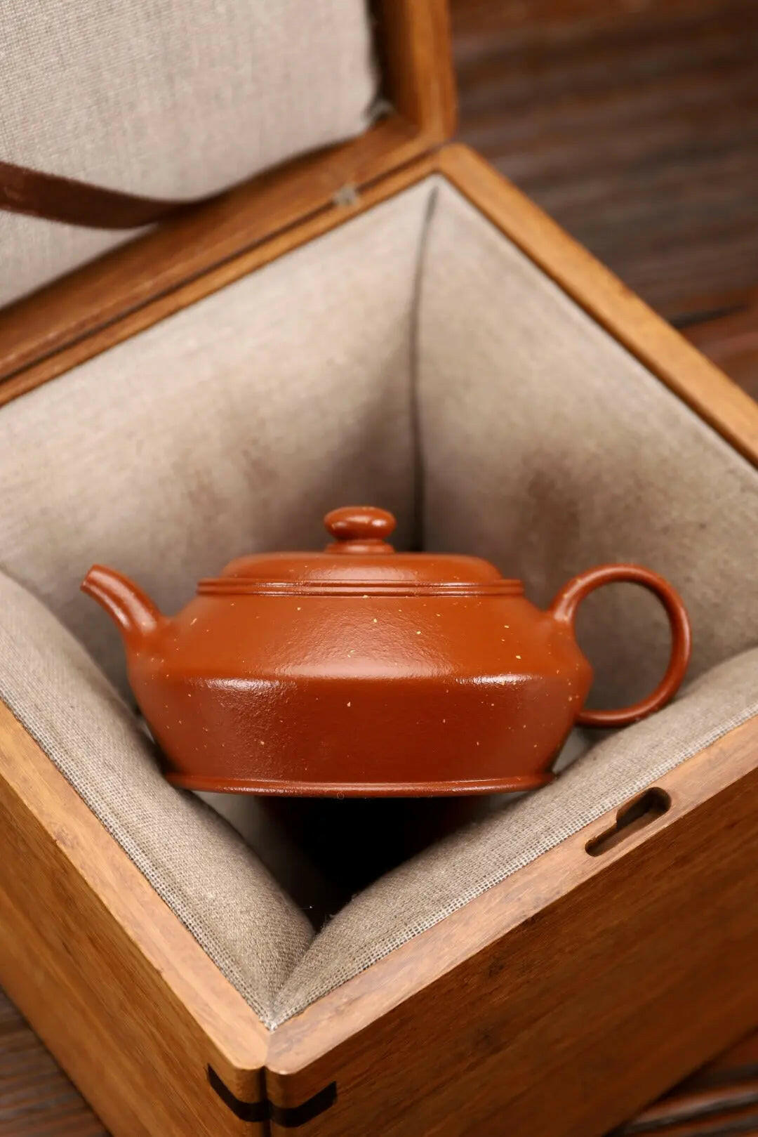 Man Zhu 150cc - Yixing Handmade Teapot - zycs_China