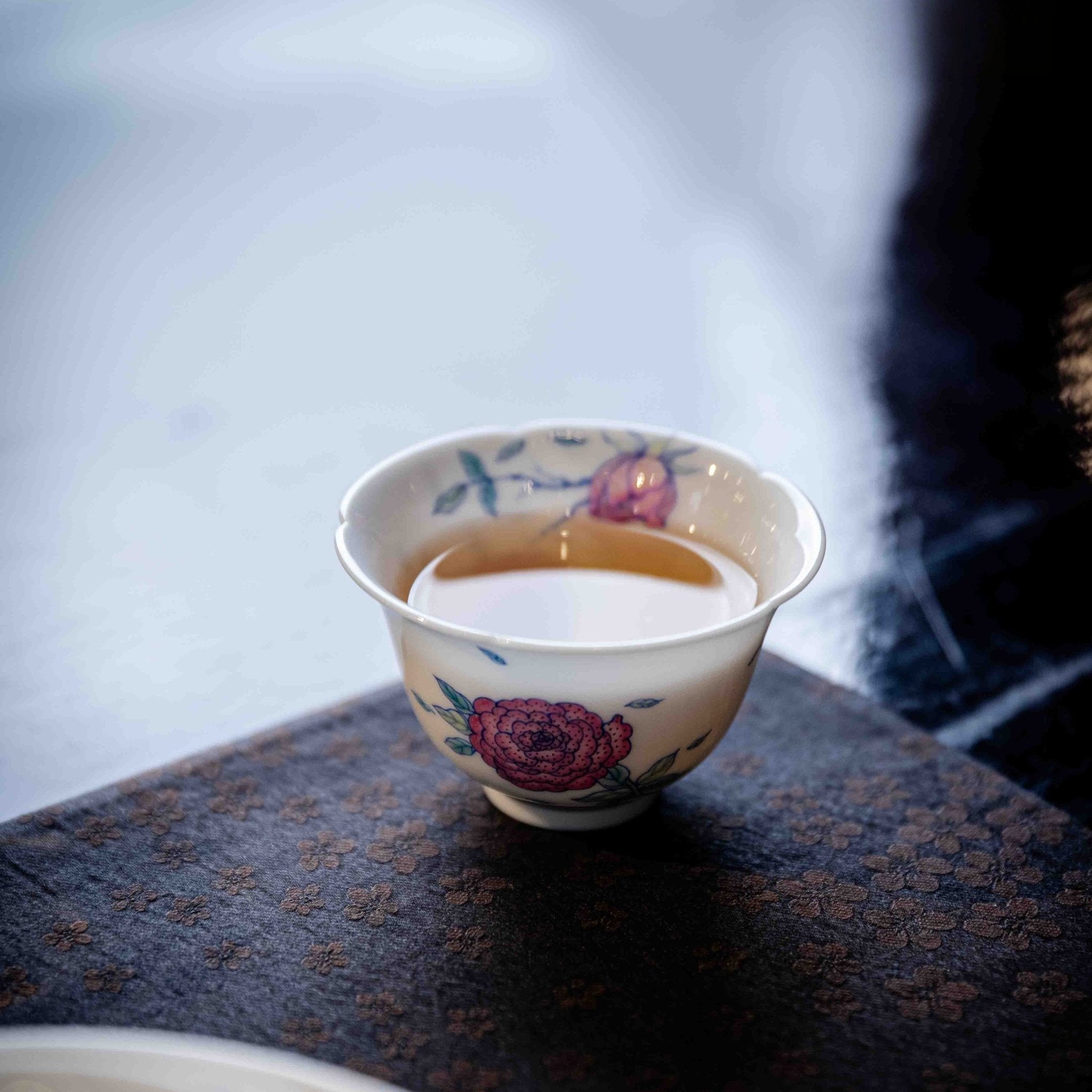 Mei Gui Hua 125cc - Jing De Zhen Porcelain Gaiwan - zycs_China