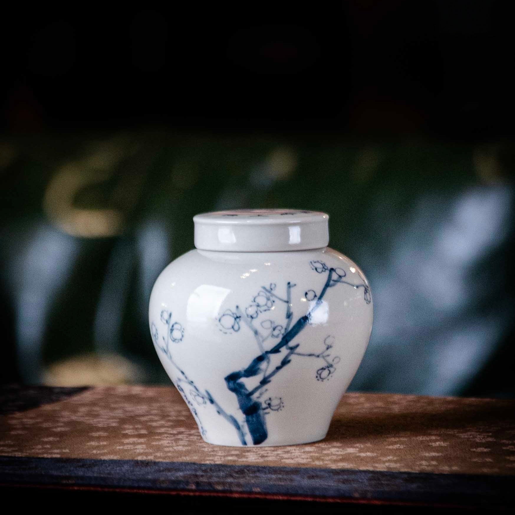 Mei Hua 100cc - Jing De Zhen Porcelain Gaiwan - zycs_China