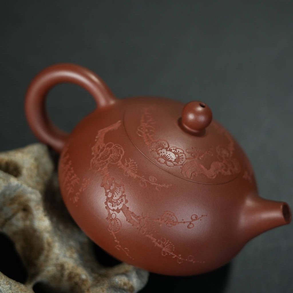 Mei Hua 175cc - Yixing Handmade Teapot - zycs_China