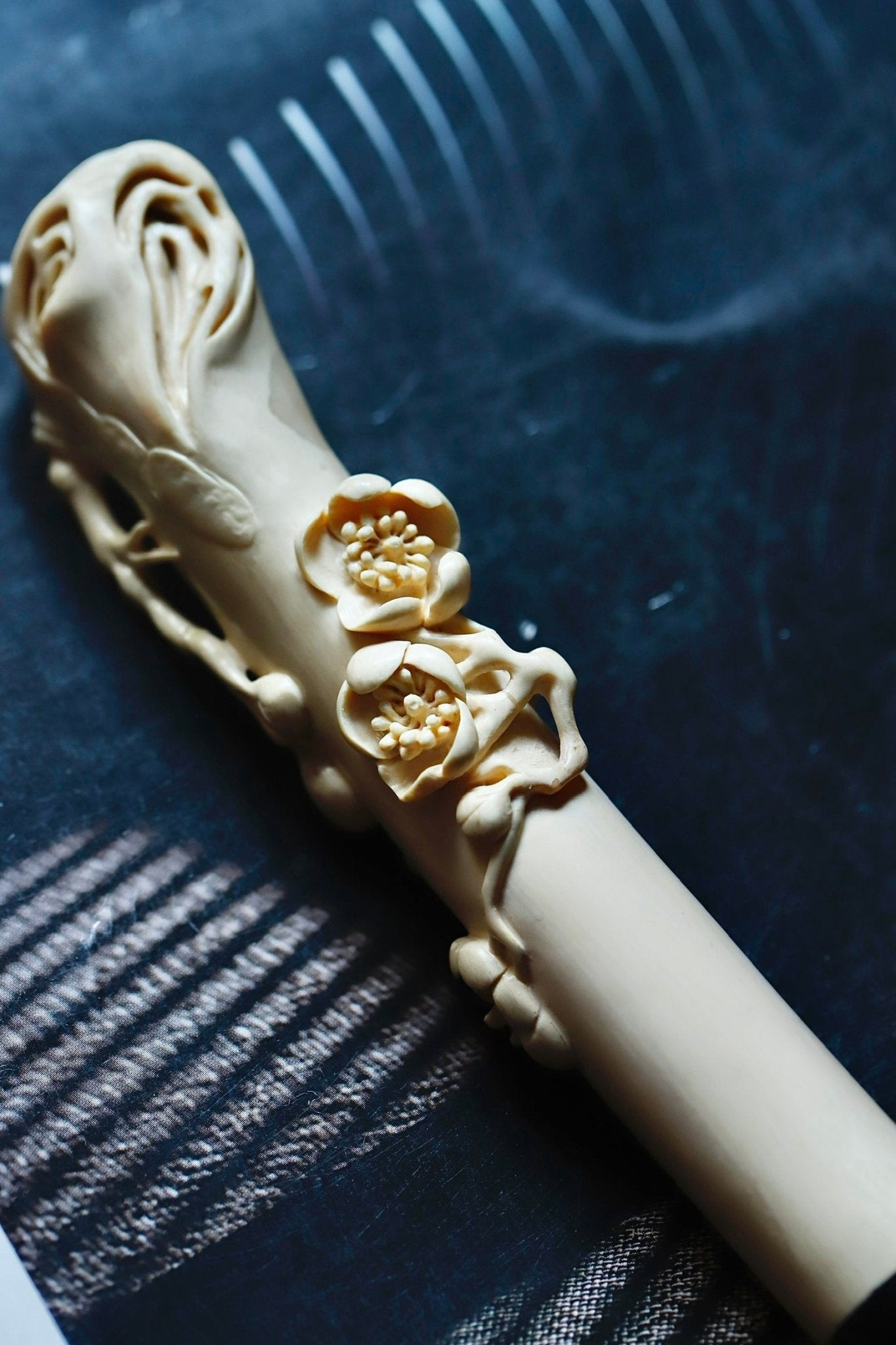 Mei Hua - Mammoth Sculpture - zycs_China