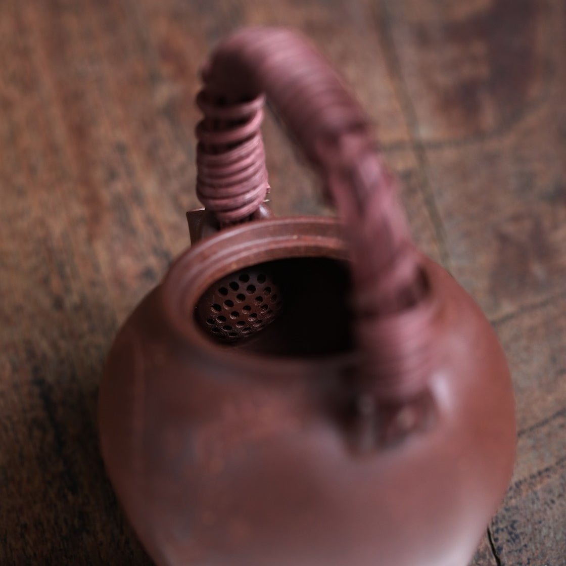 Mei Hua Ti Liang 150cc - Yixing Handmade Teapot - zycs_China