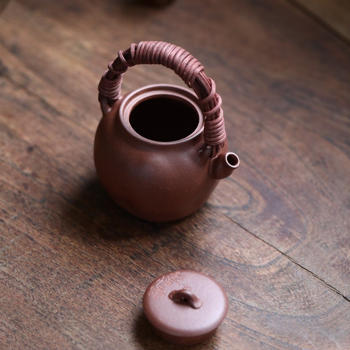 Mei Hua Ti Liang 150cc - Yixing Handmade Teapot - zycs_China