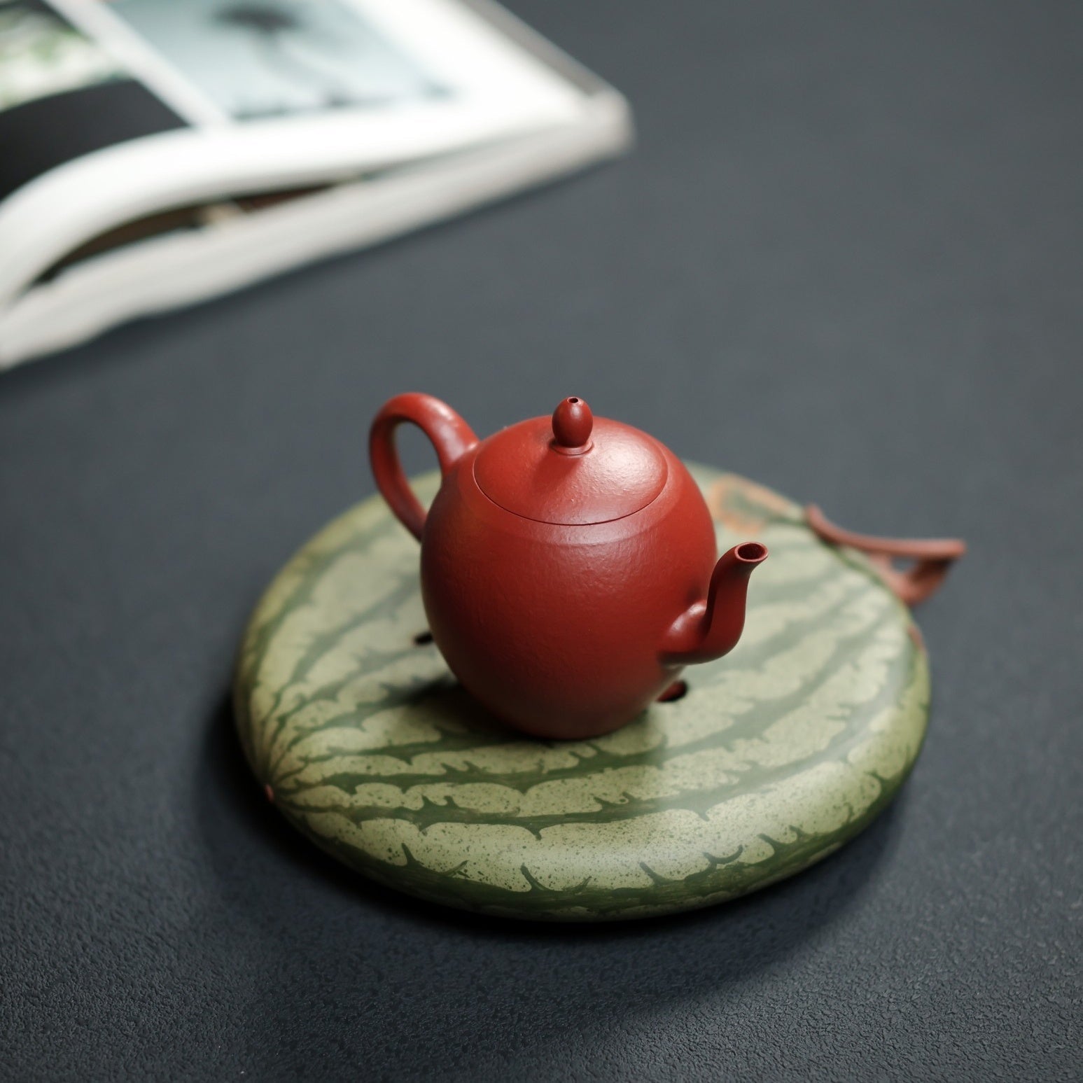 Mei Ren Jian 200cc - Yixing Handmade Teapot 江苏宜兴