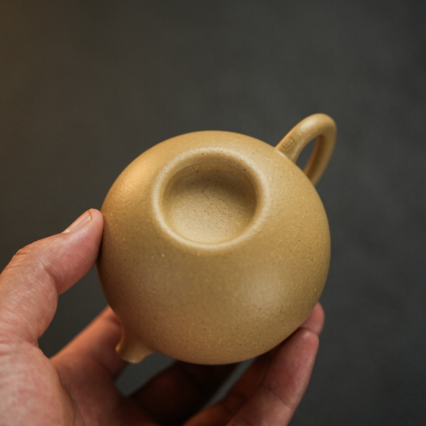 Mei Ren Xi Shi 180cc - Yixing Handmade Teapot - zycs_China