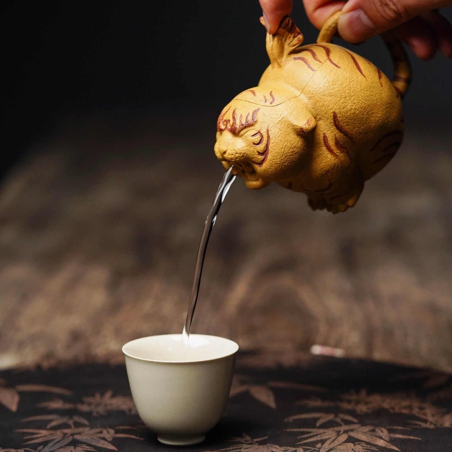 Meng Hu 150cc - Yixing Handmade Teapot - zycs_China