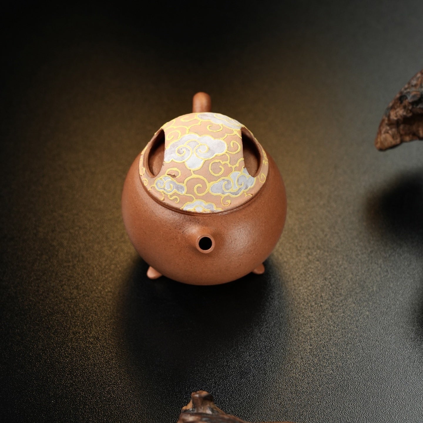 Meng Qu 140cc - Yixing Handmade Teapot - zycs_China