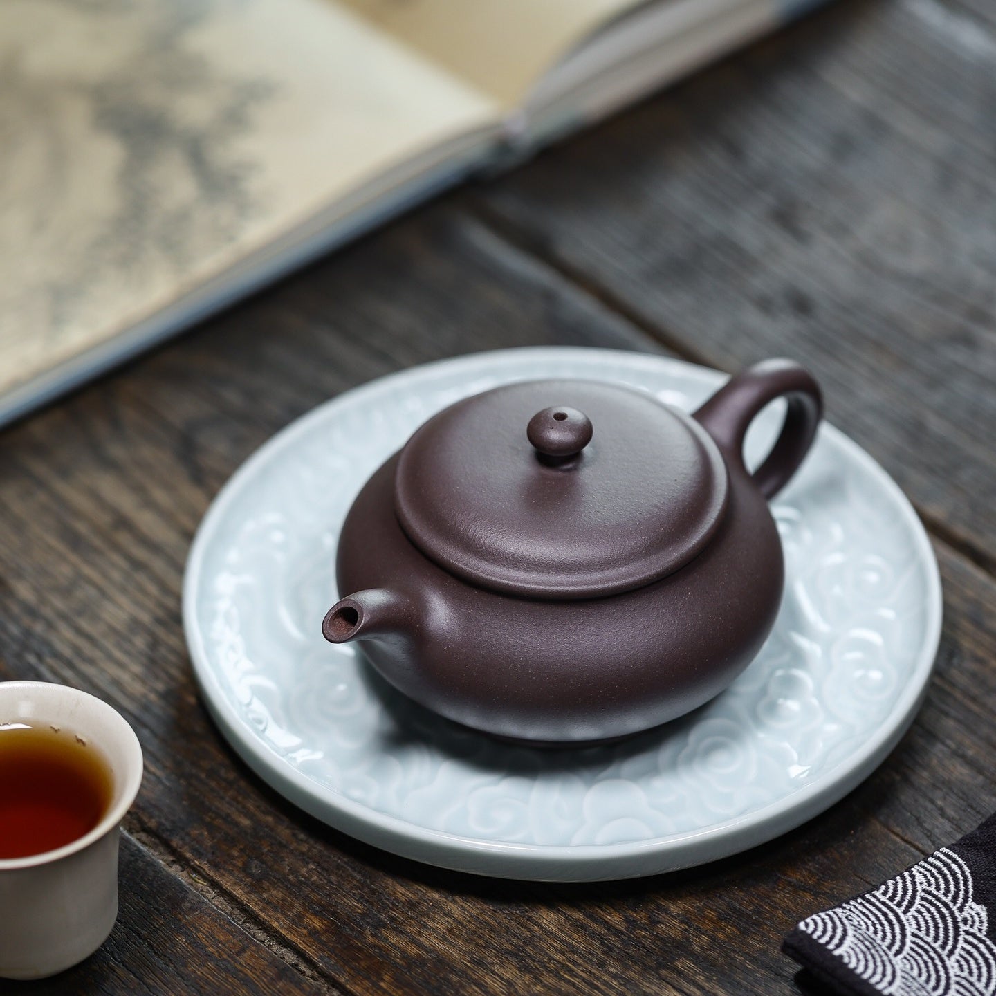Ming Lu 200cc - Yixing Handmade Teapot - zycs_China