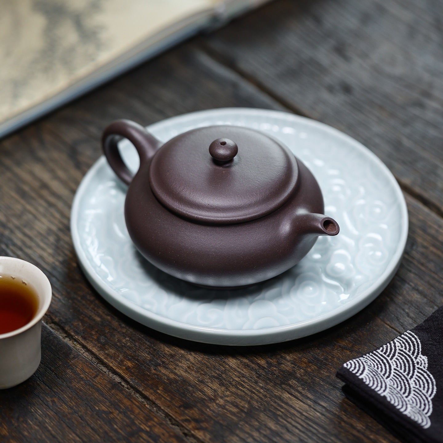 Ming Lu 200cc - Yixing Handmade Teapot - zycs_China