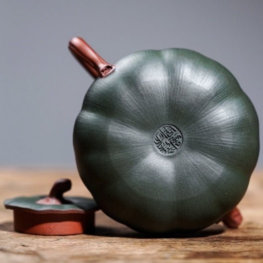 Nan Gua 200cc - Yixing Handmade Teapot - zycs_China