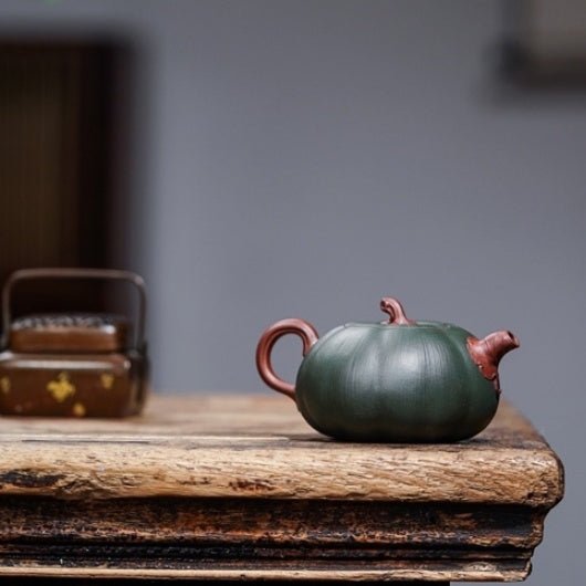 Nan Gua 200cc - Yixing Handmade Teapot - zycs_China