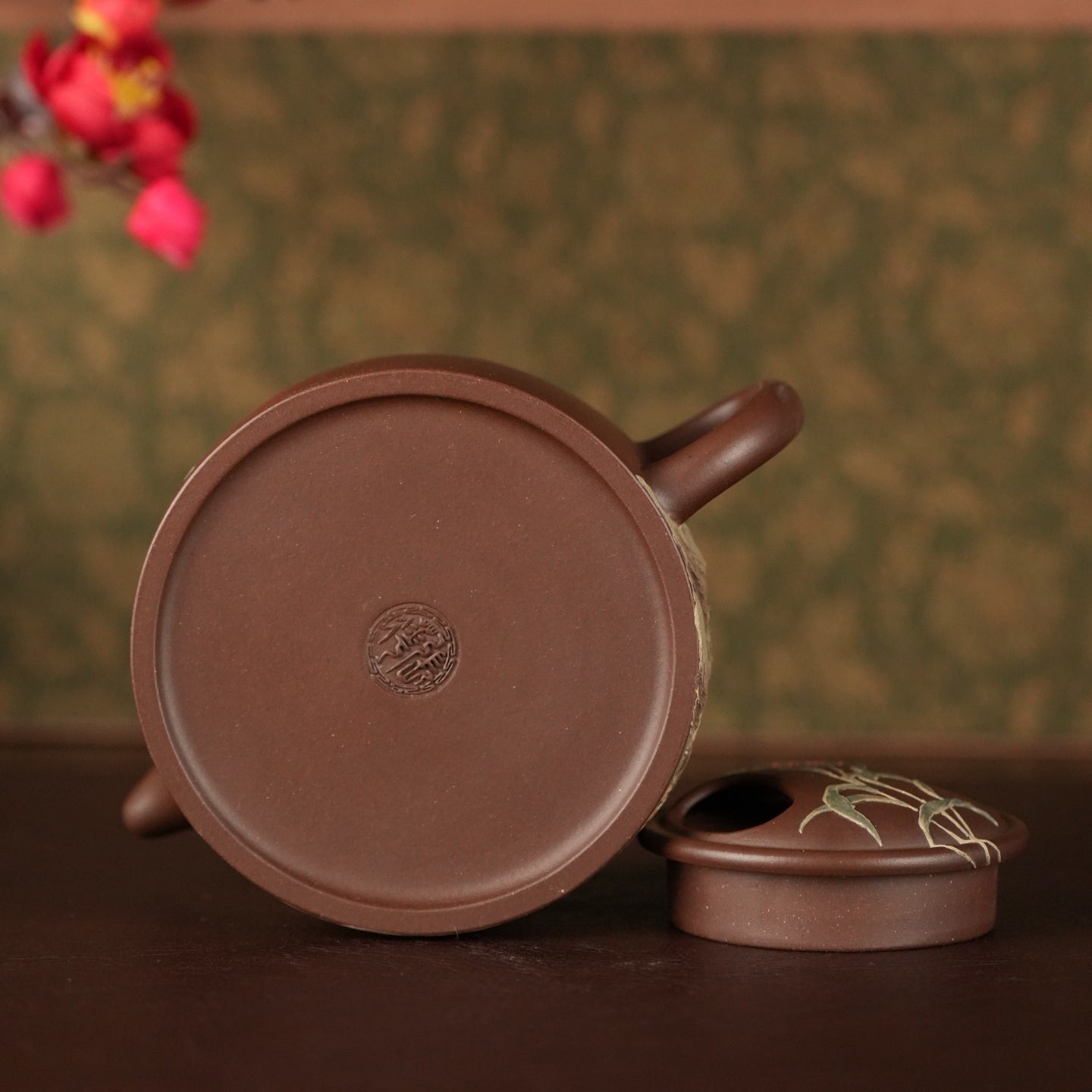 Niu Gai Lian Zi 170cc - Yixing Handmade Teapot 江苏宜兴