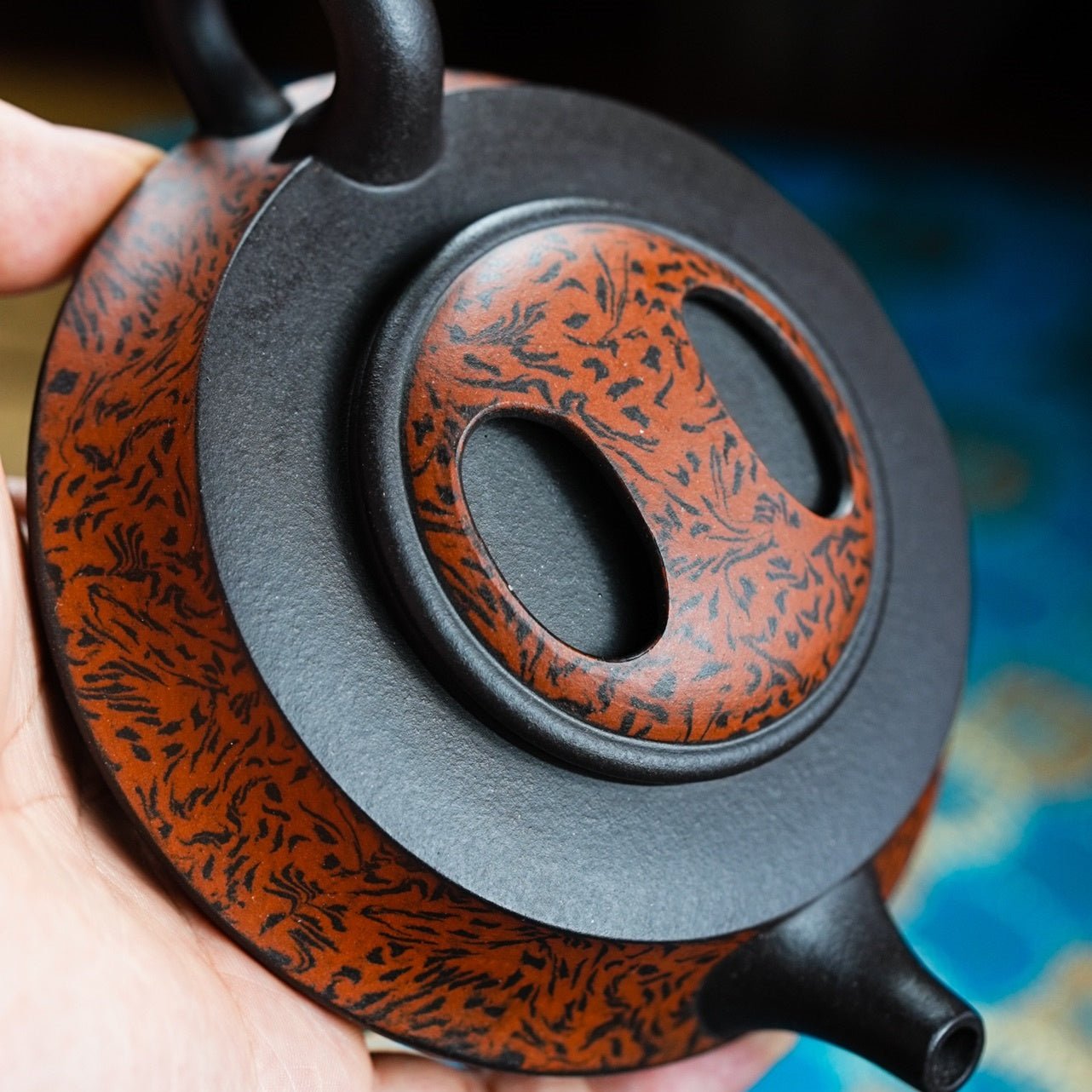 Niu Gai Zhou Pan 220cc - Yixing Handmade Teapot - zycs_China