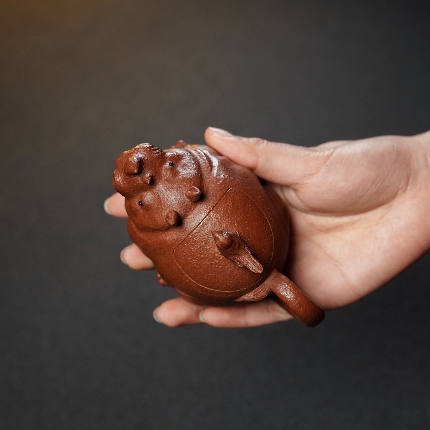 Niu Zhuan Qian Kun 150cc - Yixing Handmade Teapot 江苏宜兴