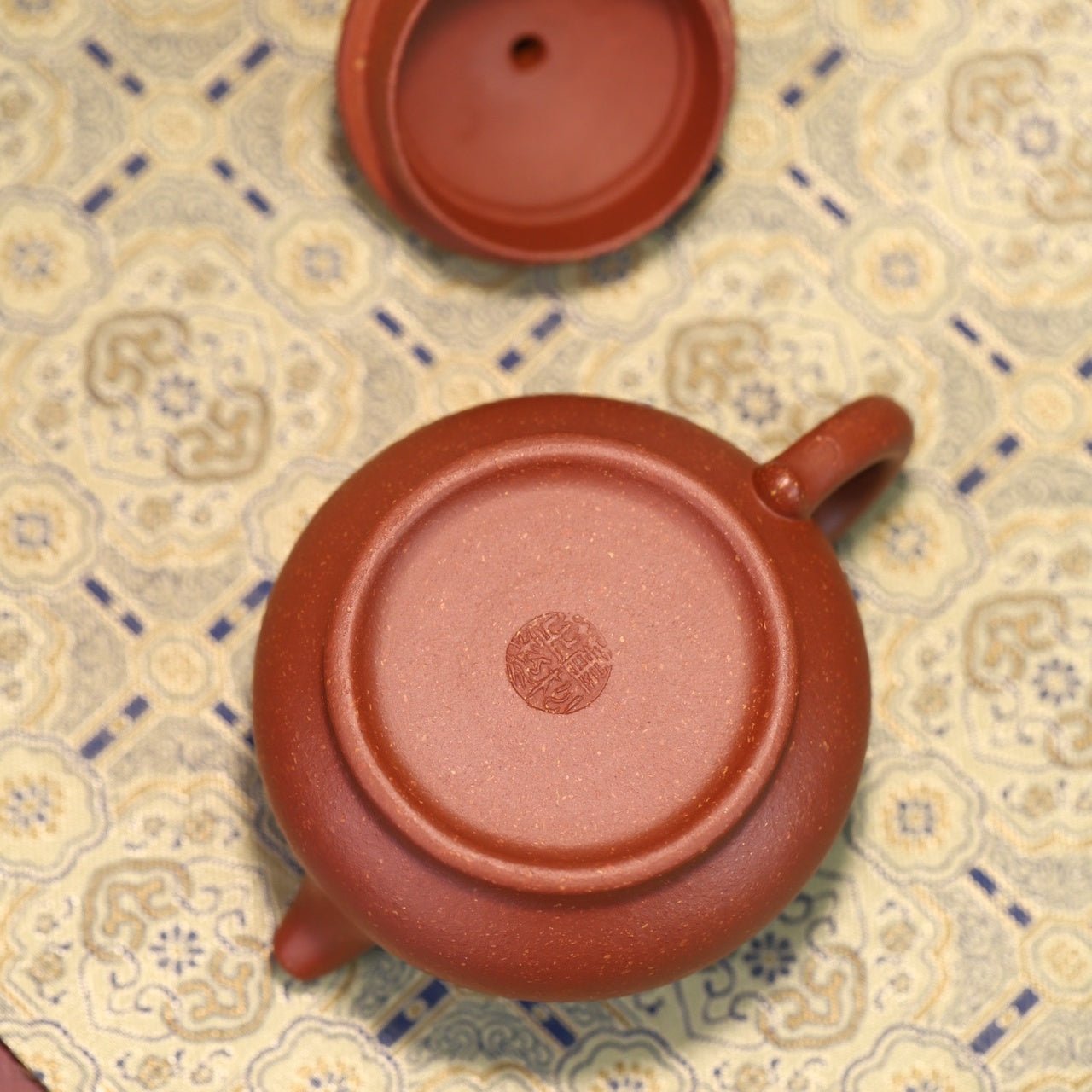 Pan Hu 170cc - Yixing Handmade Teapot - zycs_China