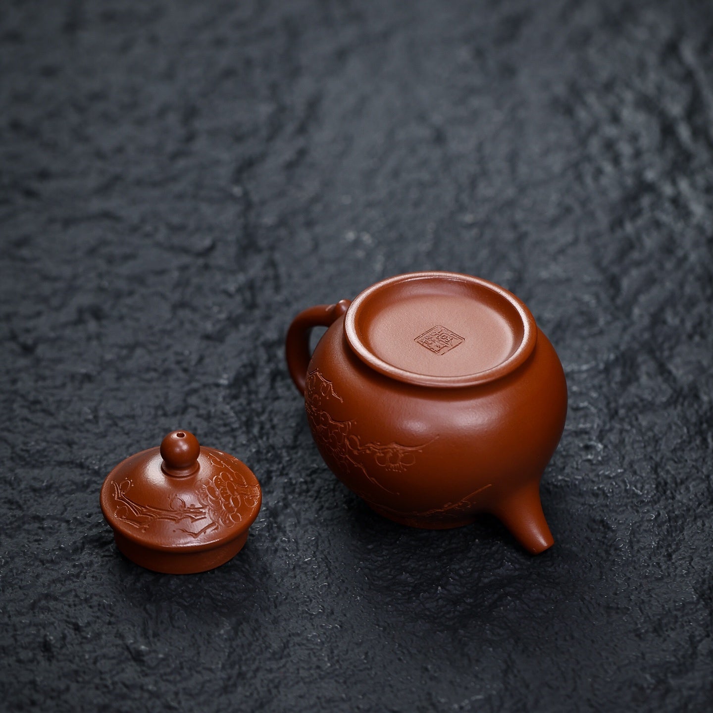 Pan Hu 190cc - Yixing Handmade Teapot - zycs_China