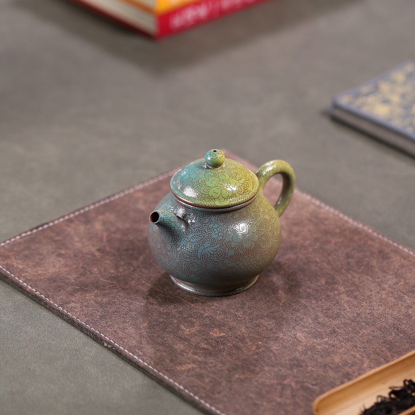 Pan Hu 190cc - Yixing Handmade Teapot - zycs_China