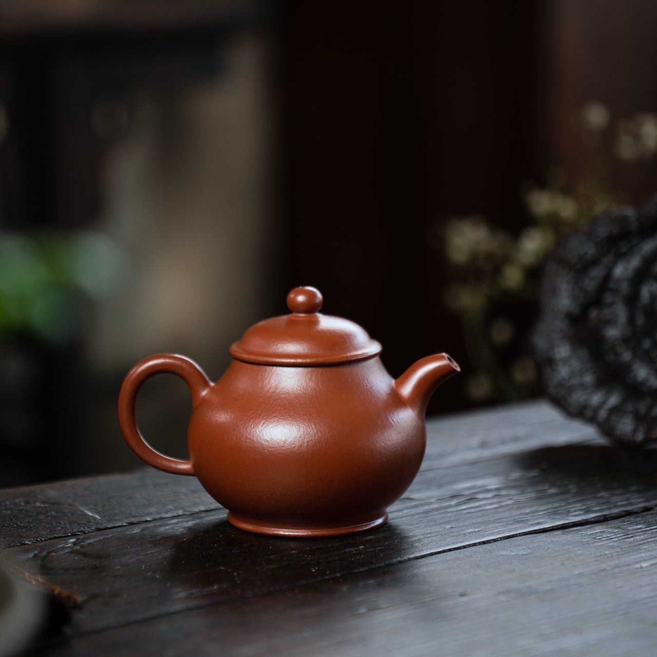 Pan Hu 190cc - Yixing Handmade Teapot 江苏宜兴